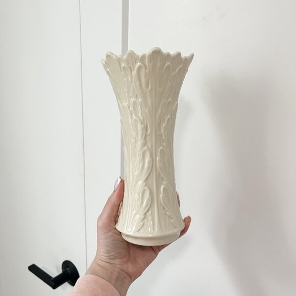 Lenox Other - Lenox Woodland Collection White Textured Porcelain Vase